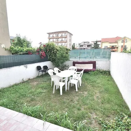 Apartament 4 Mamaia Nord * Năvodari